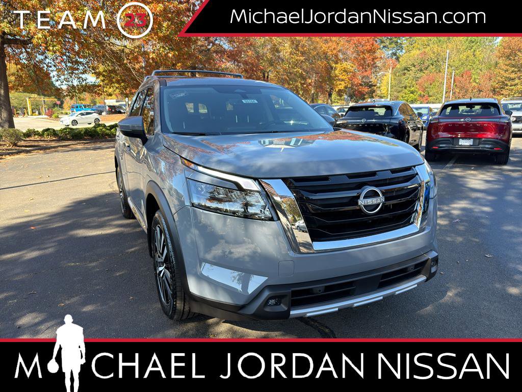 New 2025 Nissan Pathfinder Platinum