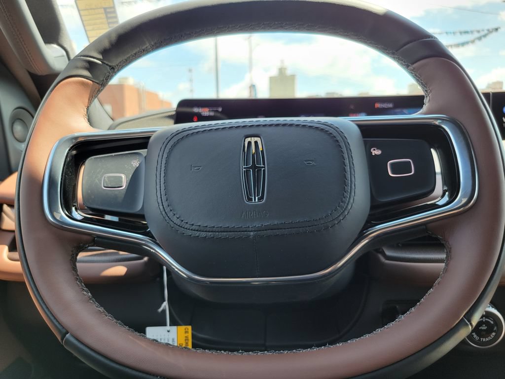 New 2026 Lincoln Navigator Reserve AWD/4WD image 11