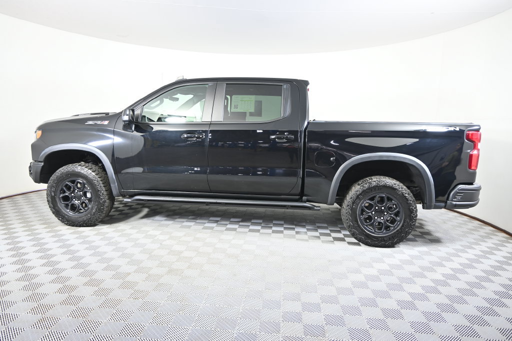 Used 2024 Chevrolet Silverado 1500 ZR2 w/ ZR2 Bison Edition AWD/4WD image 3