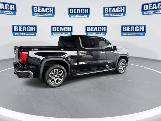 Used 2023 GMC Sierra 1500 SLT w/ SLT Premium Package AWD/4WD image 8