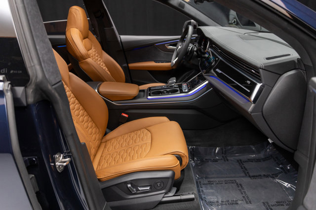 Used 2025 Audi RS Q8 performance image 58