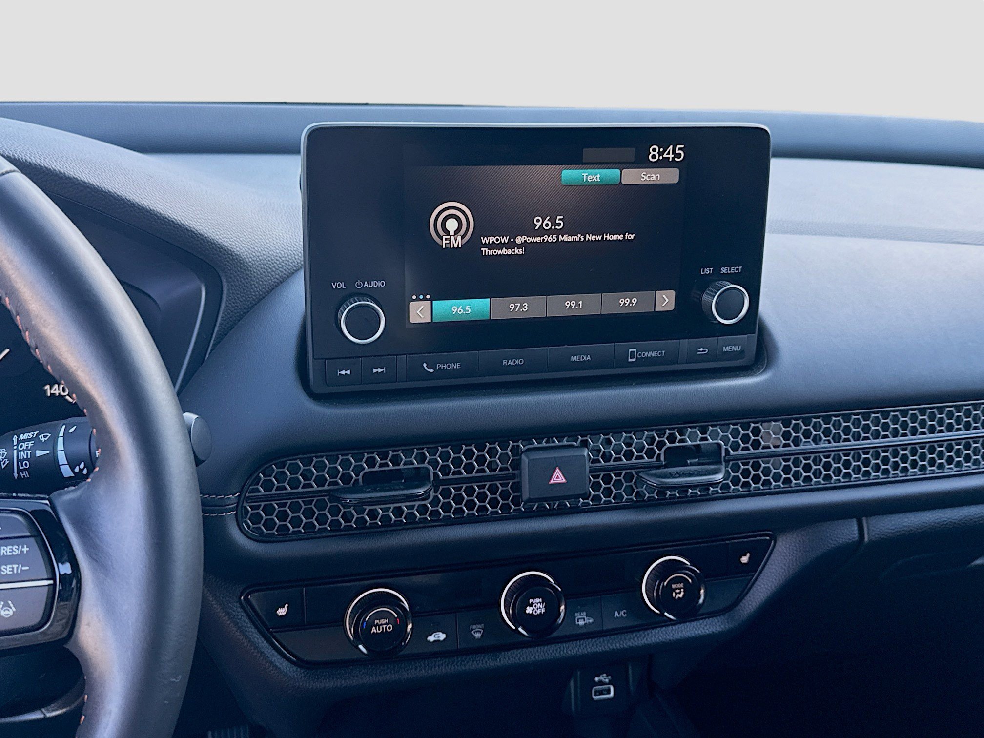 Certified 2023 Honda HR-V Sport image 12