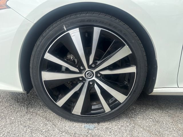 Used 2022 Nissan Altima 2.5 SR image 10