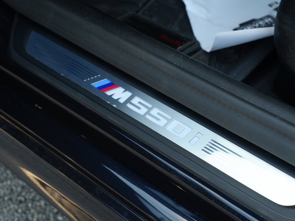 Used 2021 BMW M550i xDrive w/ Shadowloine Package AWD/4WD image 30