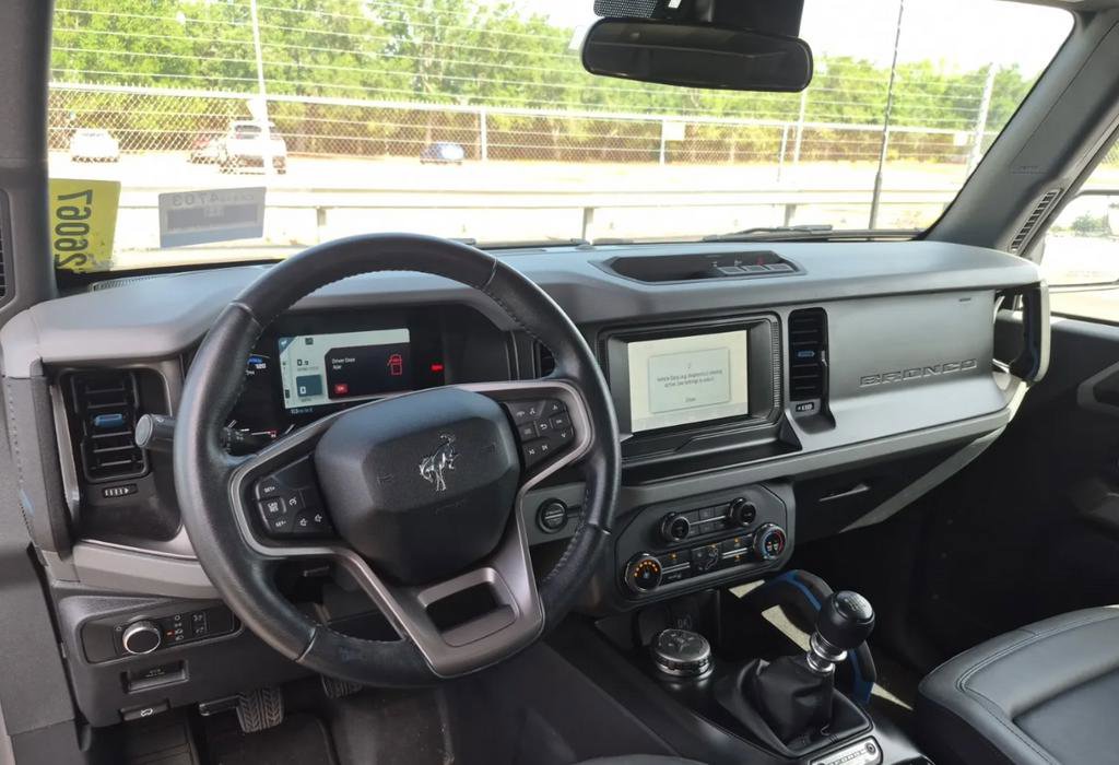 Used 2022 Ford Bronco Black Diamond AWD/4WD image 6