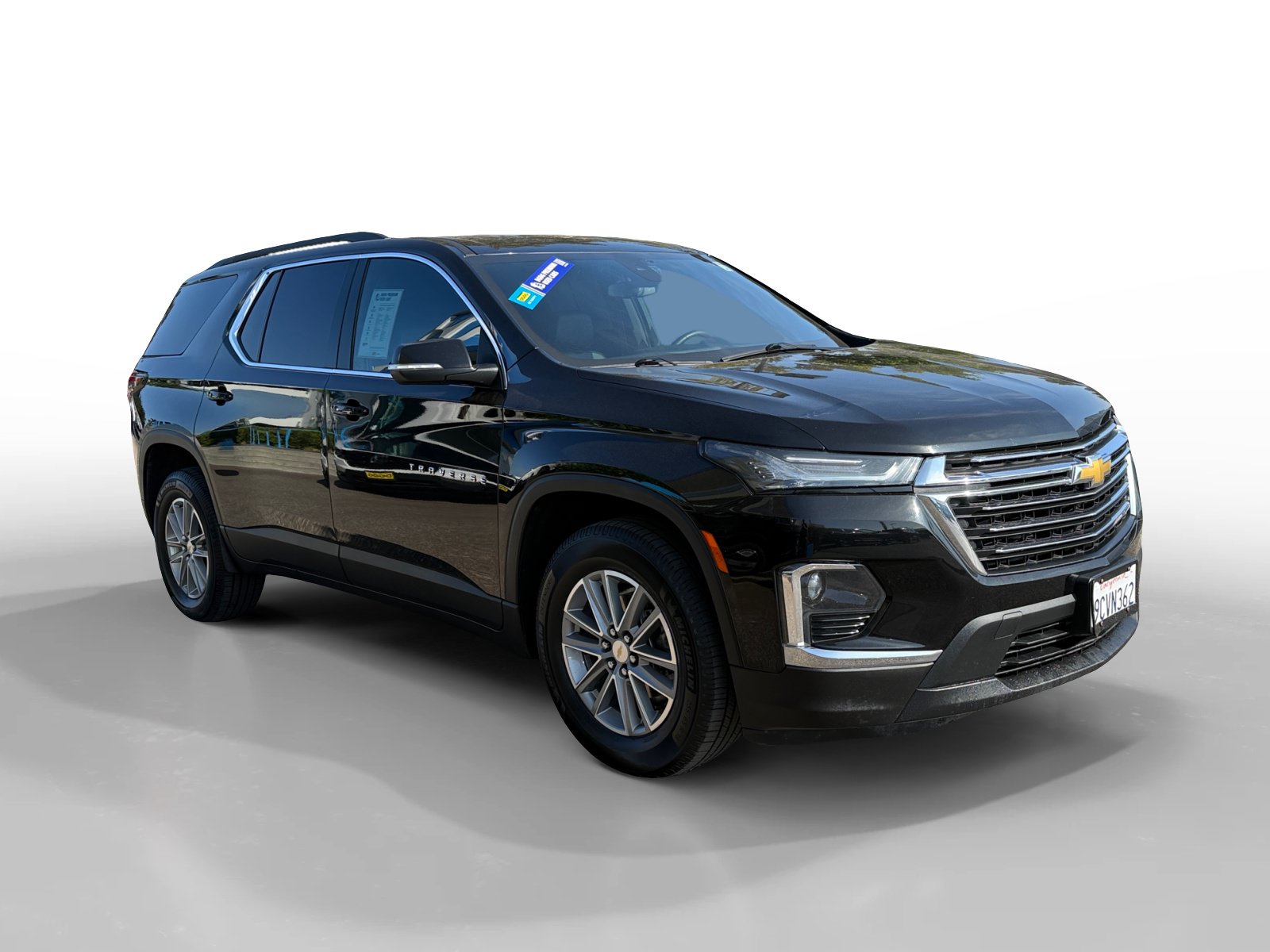 Used 2023 Chevrolet Traverse LT FWD image 7