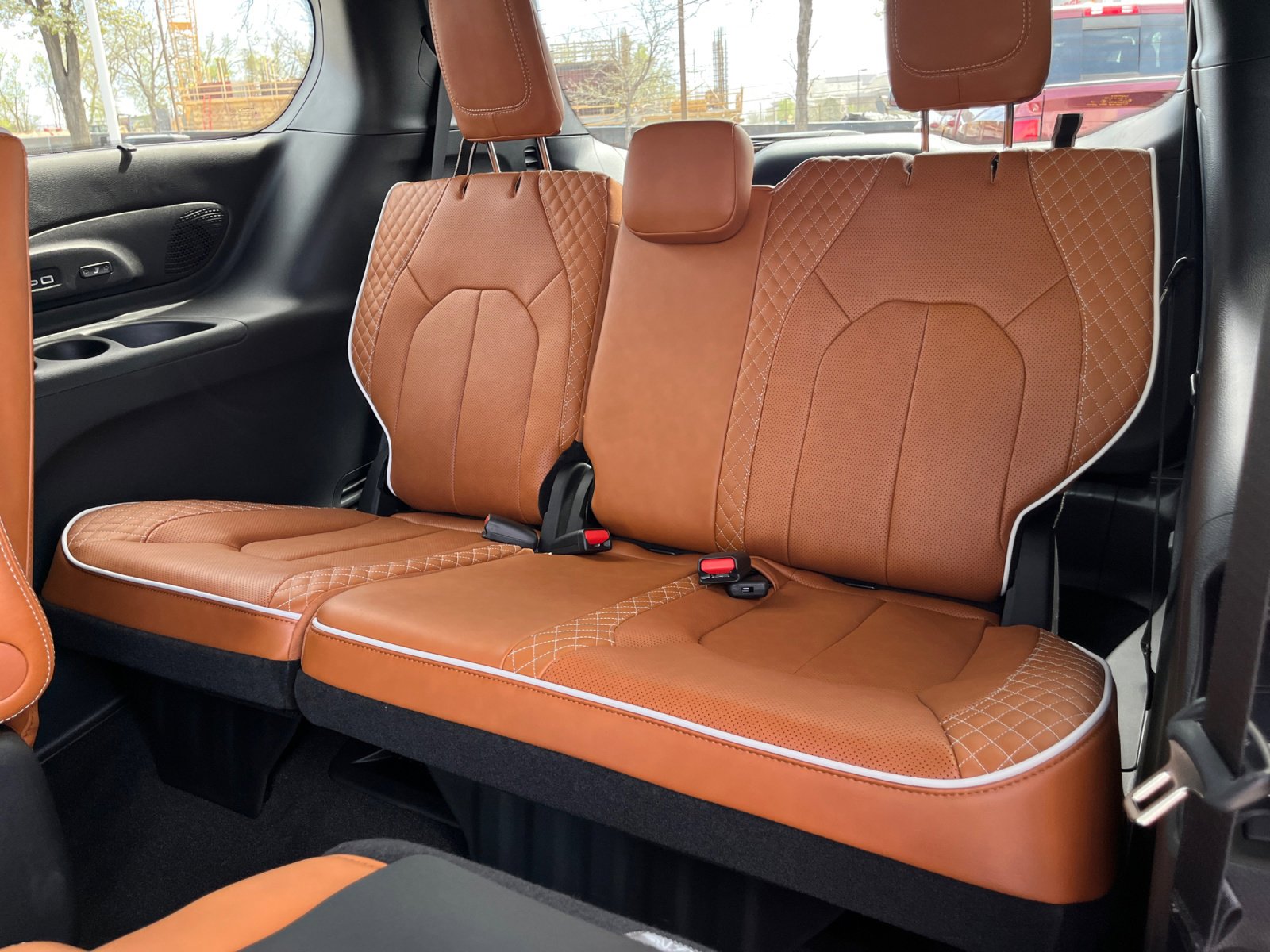 New 2026 Chrysler Pacifica Pinnacle image 27