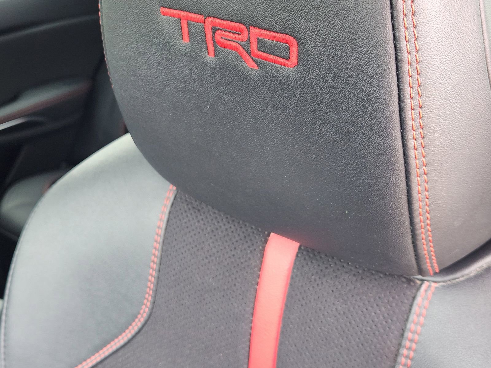 Used 2020 Toyota Avalon TRD FWD image 18