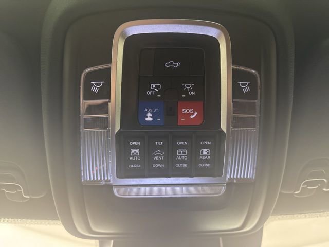 Used 2022 RAM 1500 Limited AWD/4WD image 14