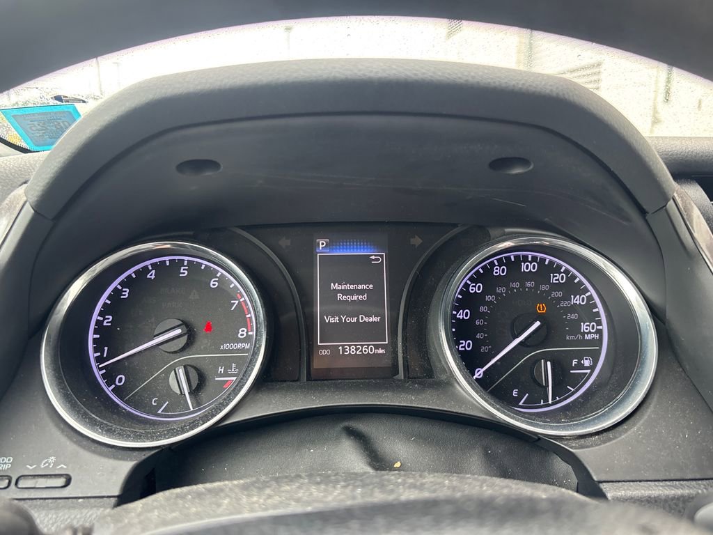 Used 2020 Toyota Camry LE FWD image 20