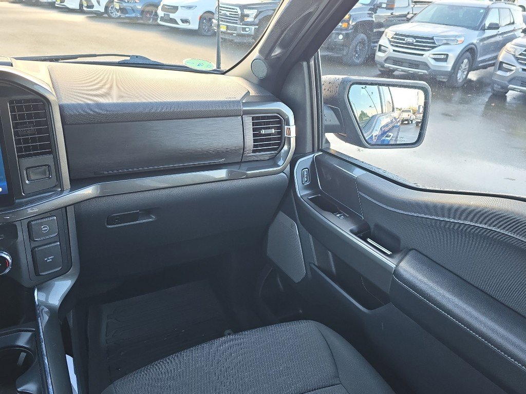 Certified 2022 Ford F150 XLT w/ Equipment Group 302A High image 22