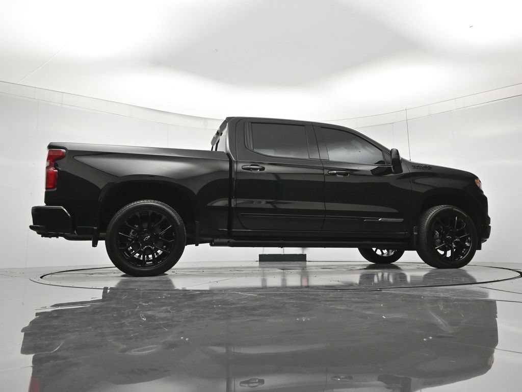 Used 2026 Chevrolet Silverado 1500 High Country w/ Midnight Edition AWD/4WD image 42
