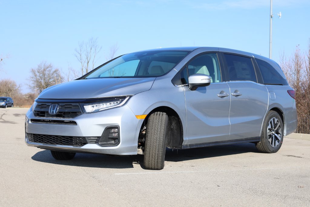 New 2027 Honda Odyssey EX-L image 3