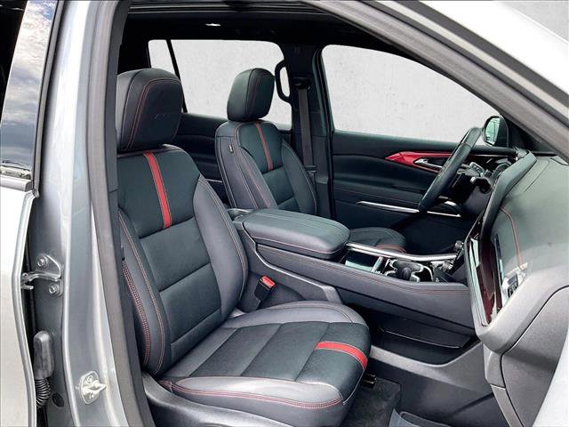 Certified 2024 Chevrolet Traverse RS image 9