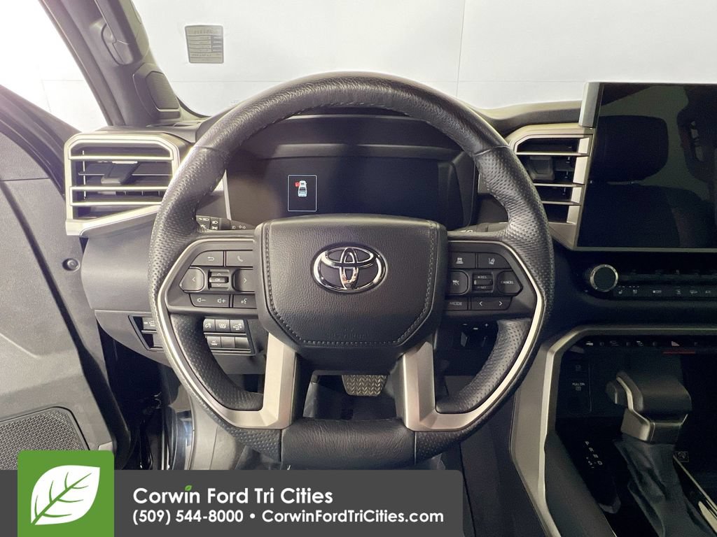 Used 2025 Toyota Tundra Limited AWD/4WD image 8