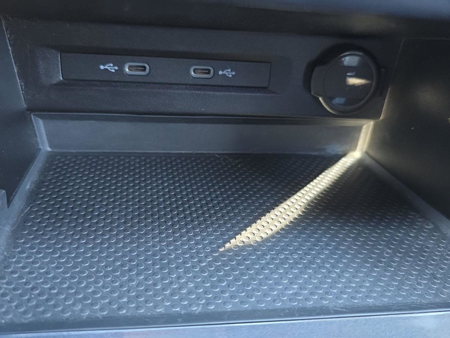 Used 2021 Volkswagen Tiguan S image 22