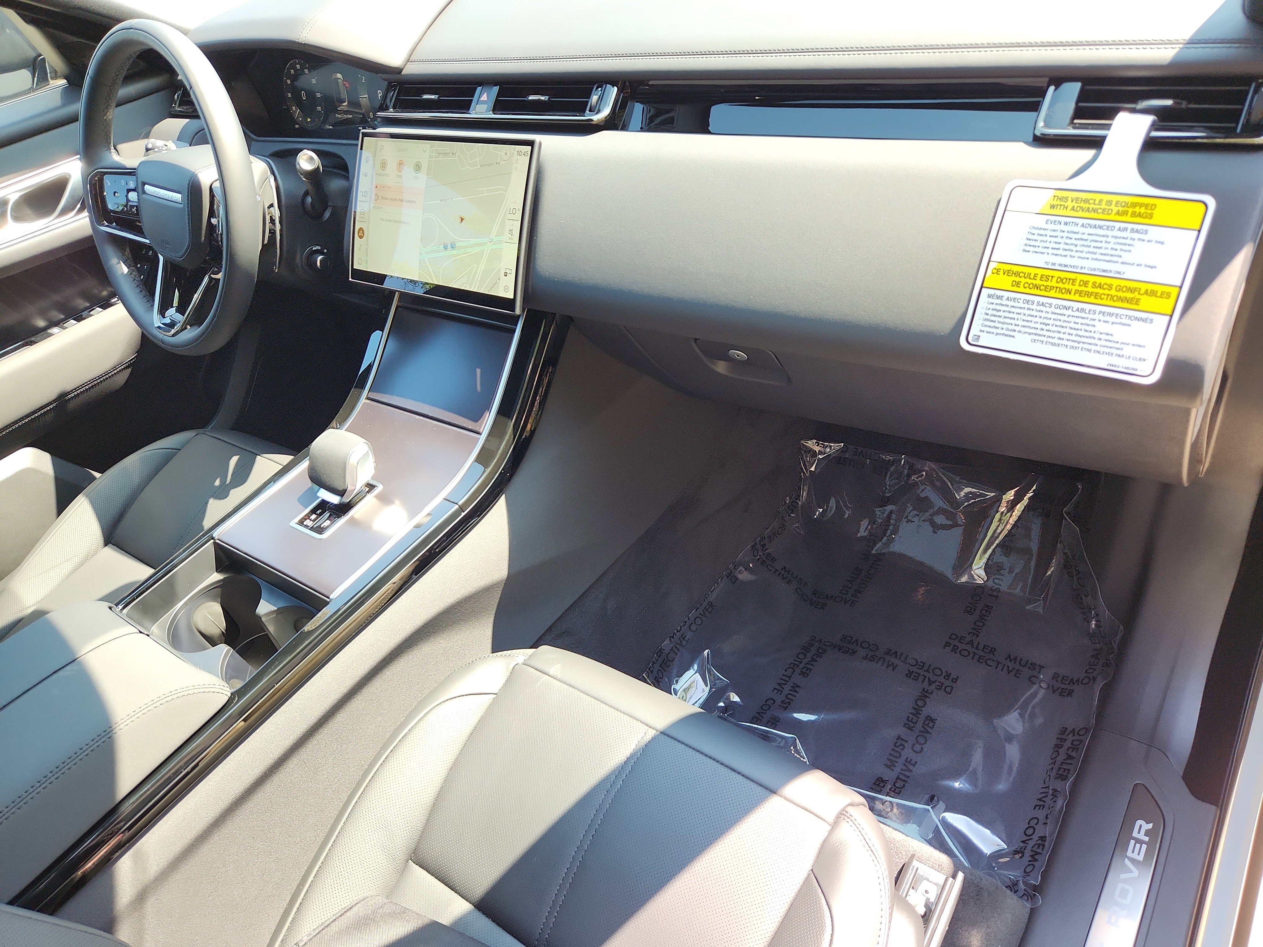 New 2026 Land Rover Range Rover Velar Dynamic SE image 27