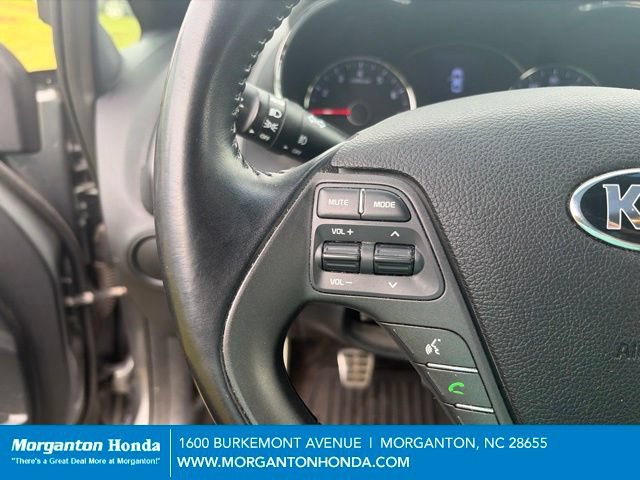 Used 2016 Kia Forte SX FWD image 13
