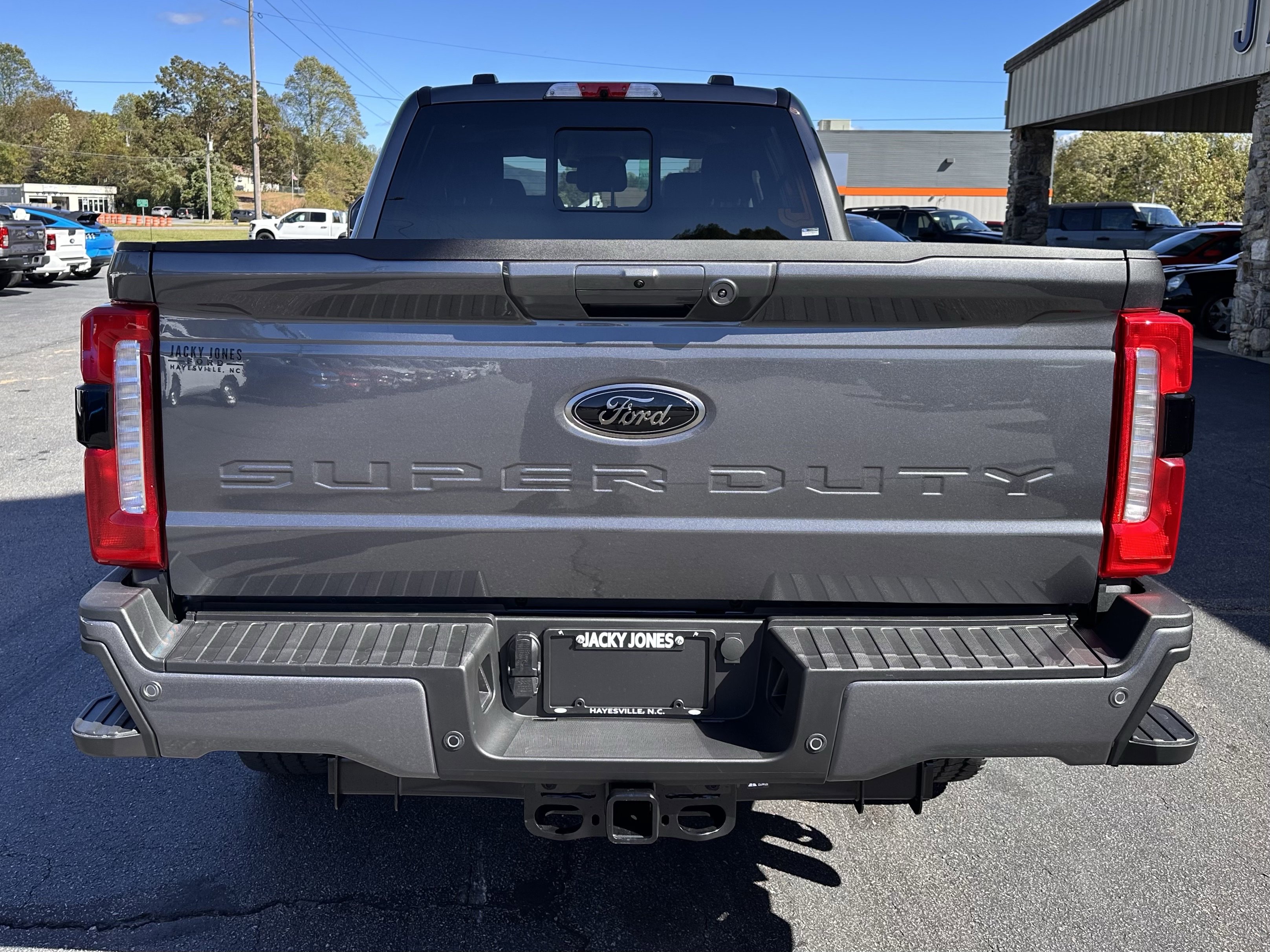 New 2026 Ford F250 Lariat w/ Black Appearance Package image 7