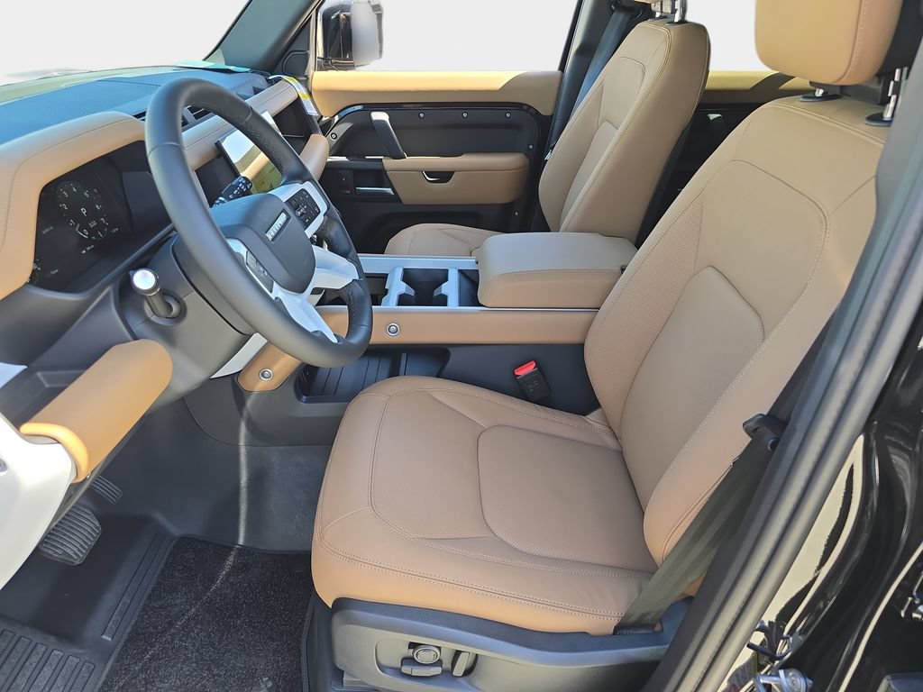 New 2026 Land Rover Defender 110 X-Dynamic SE AWD/4WD image 16