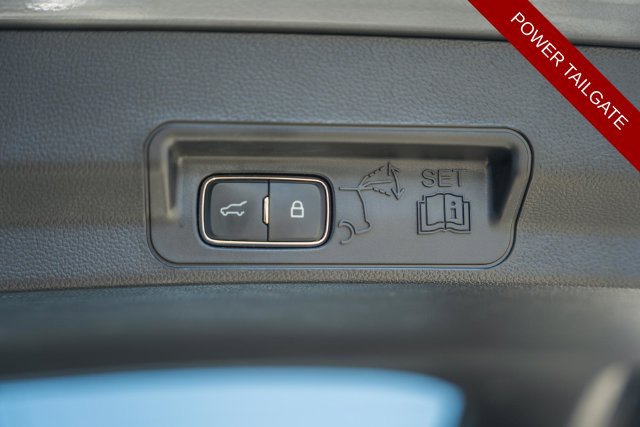 Used 2023 Ford Explorer Limited w/ Limited Technology Package AWD/4WD image 26