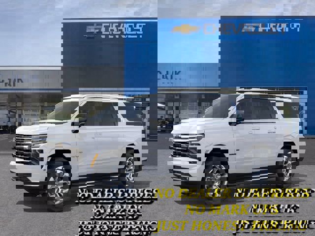 New 2026 Chevrolet Suburban LT w/ Comfort Package image 2