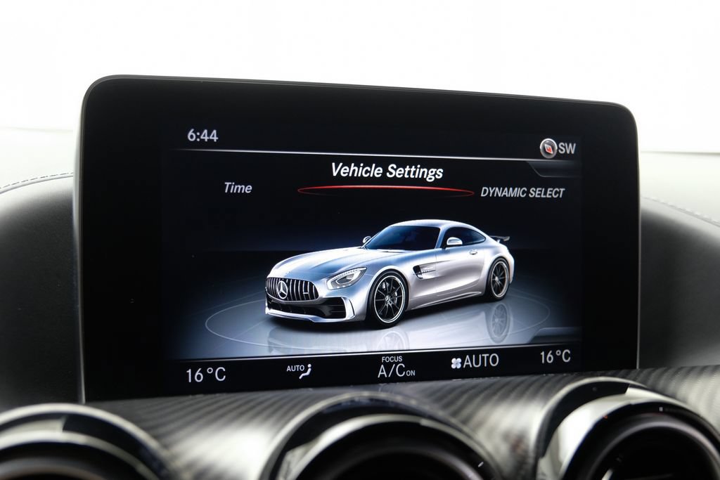 Used 2018 Mercedes-Benz AMG GT R image 34