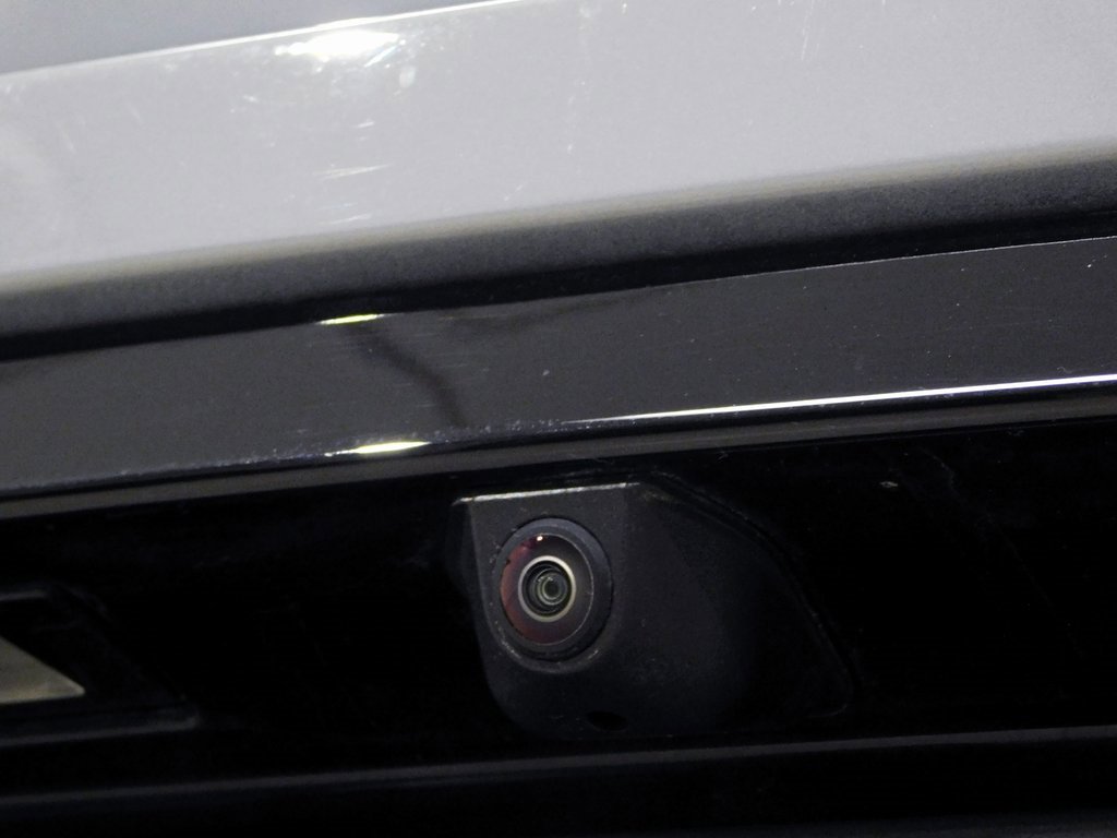 Used 2023 BMW X4 xDrive30i image 89