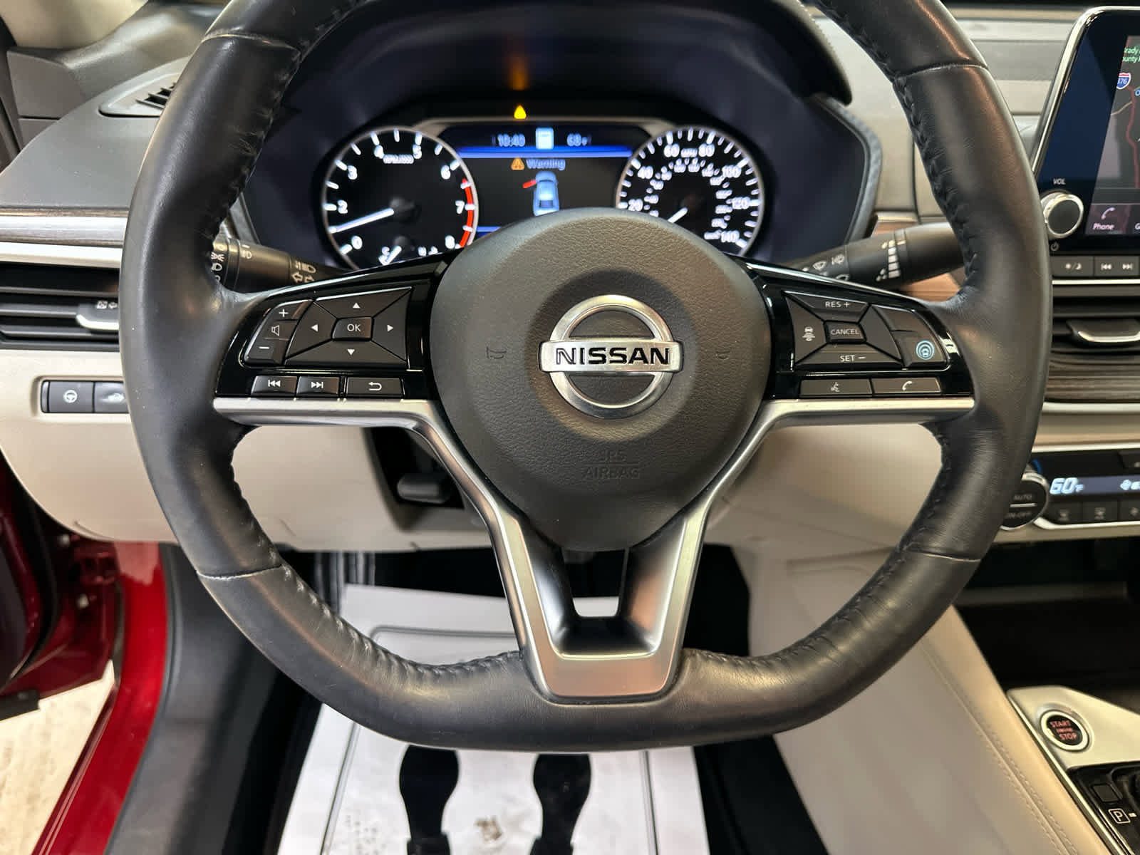 Used 2019 Nissan Altima 2.5 Platinum FWD image 13