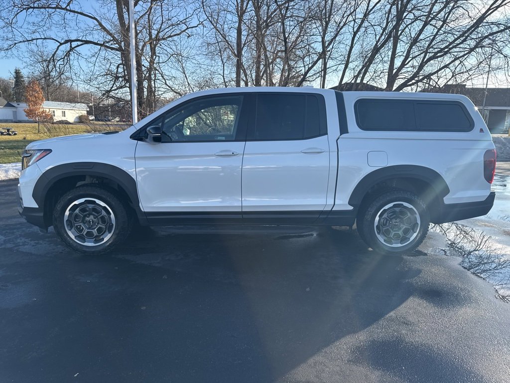 Used 2024 Honda Ridgeline Black Edition image 4