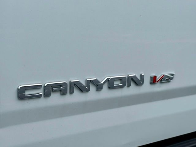 Used 2020 GMC Canyon W/T w/ Convenience Package RWD image 15