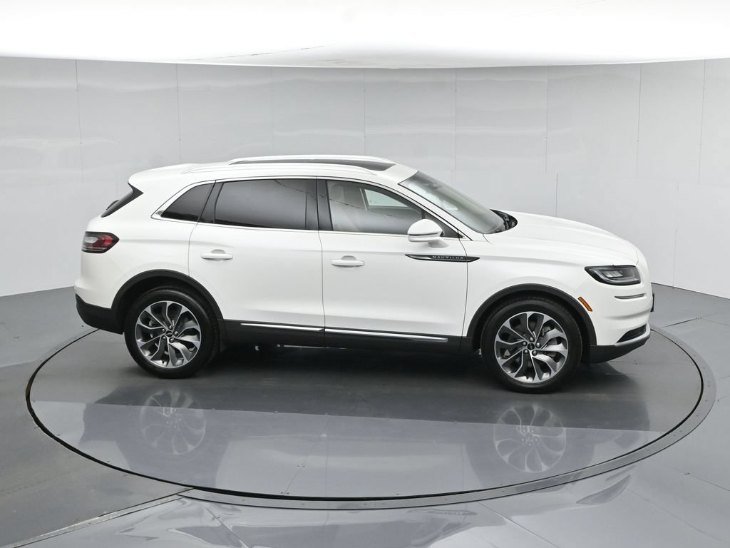 Used 2023 Lincoln Nautilus Reserve w/ Luxury Package AWD/4WD image 55