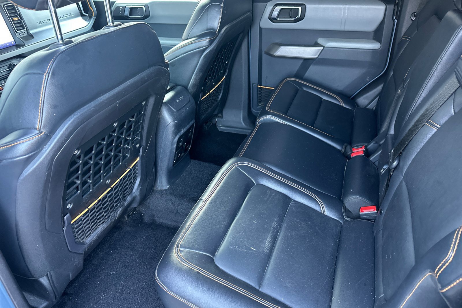 Used 2023 Ford Bronco Badlands image 14