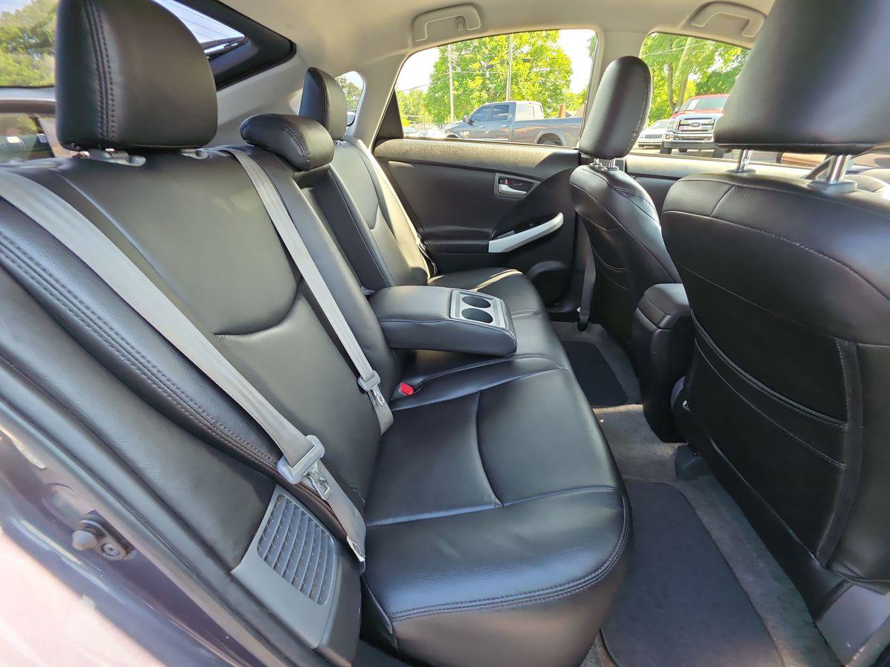 Used 2014 Toyota Prius Two FWD image 7