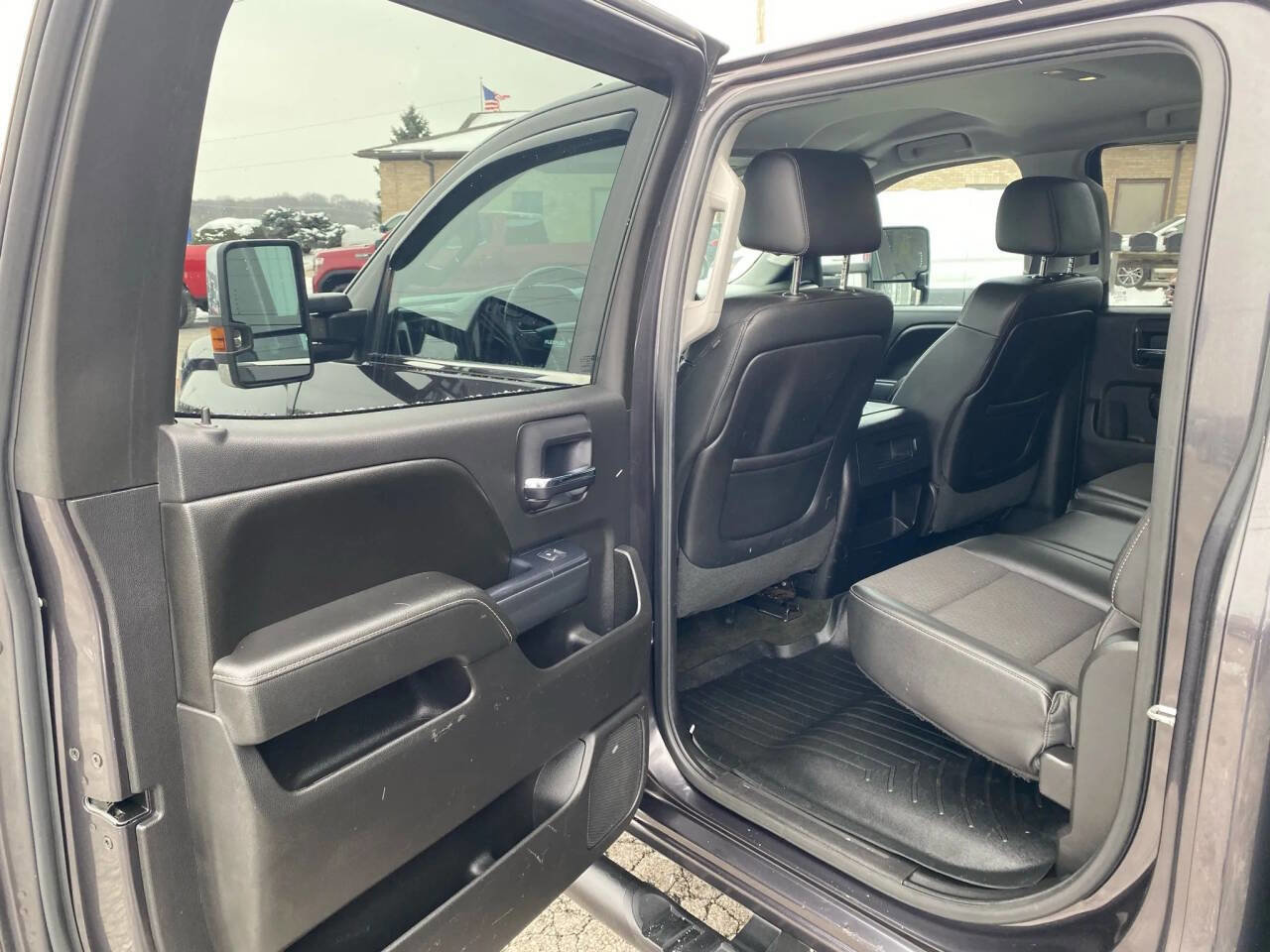 Used 2015 GMC Sierra 2500 SLE w/ All-Terrain HD Package image 20