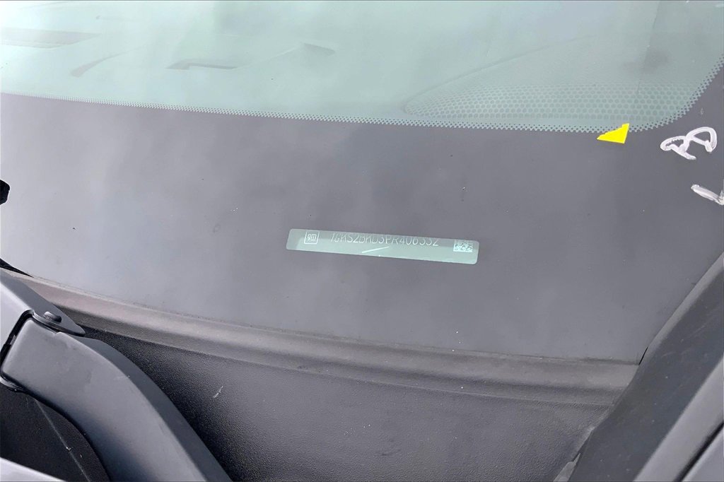 Used 2023 GMC Yukon SLT image 34