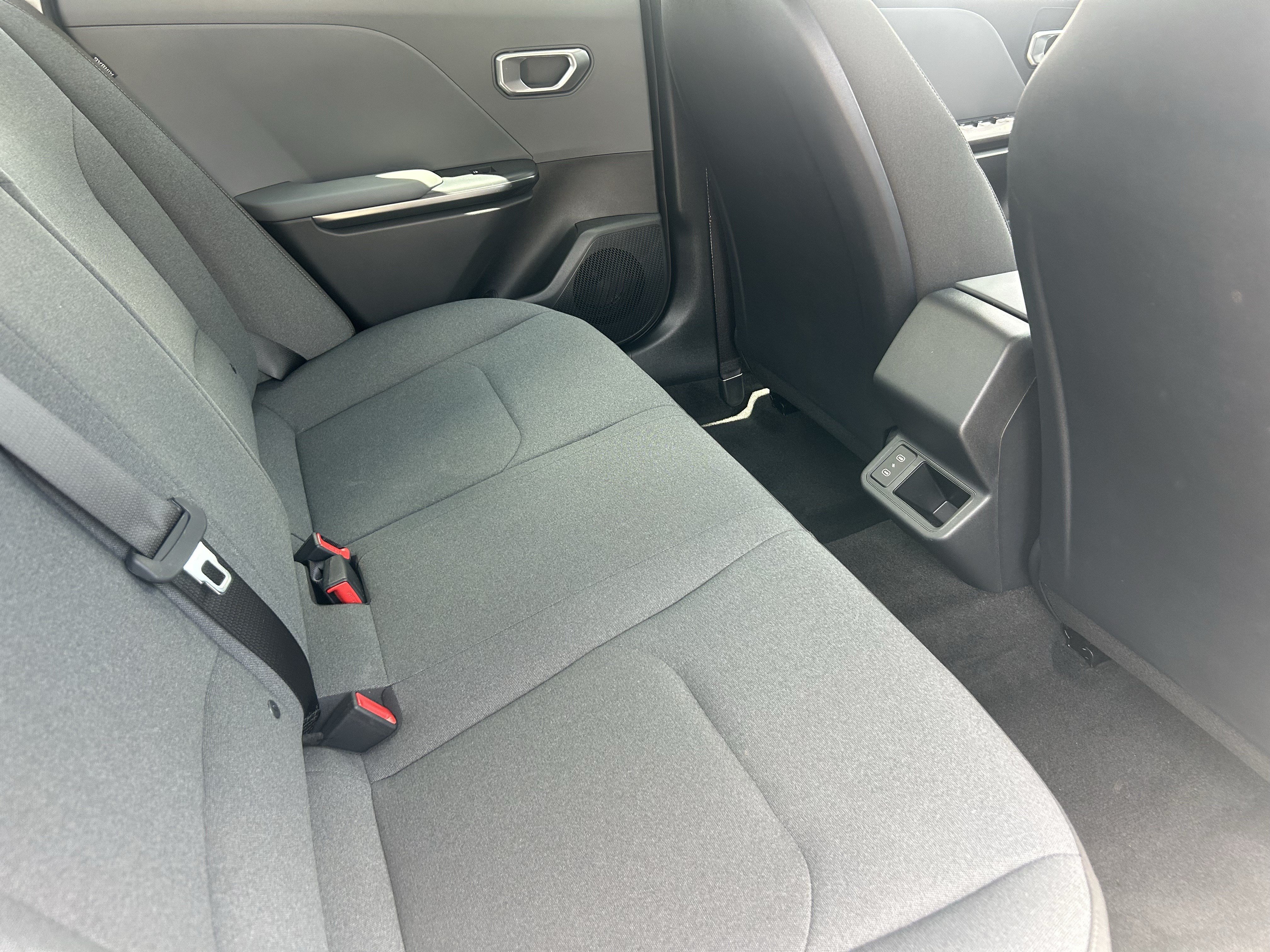 New 2026 Kia K4 FWD image 12