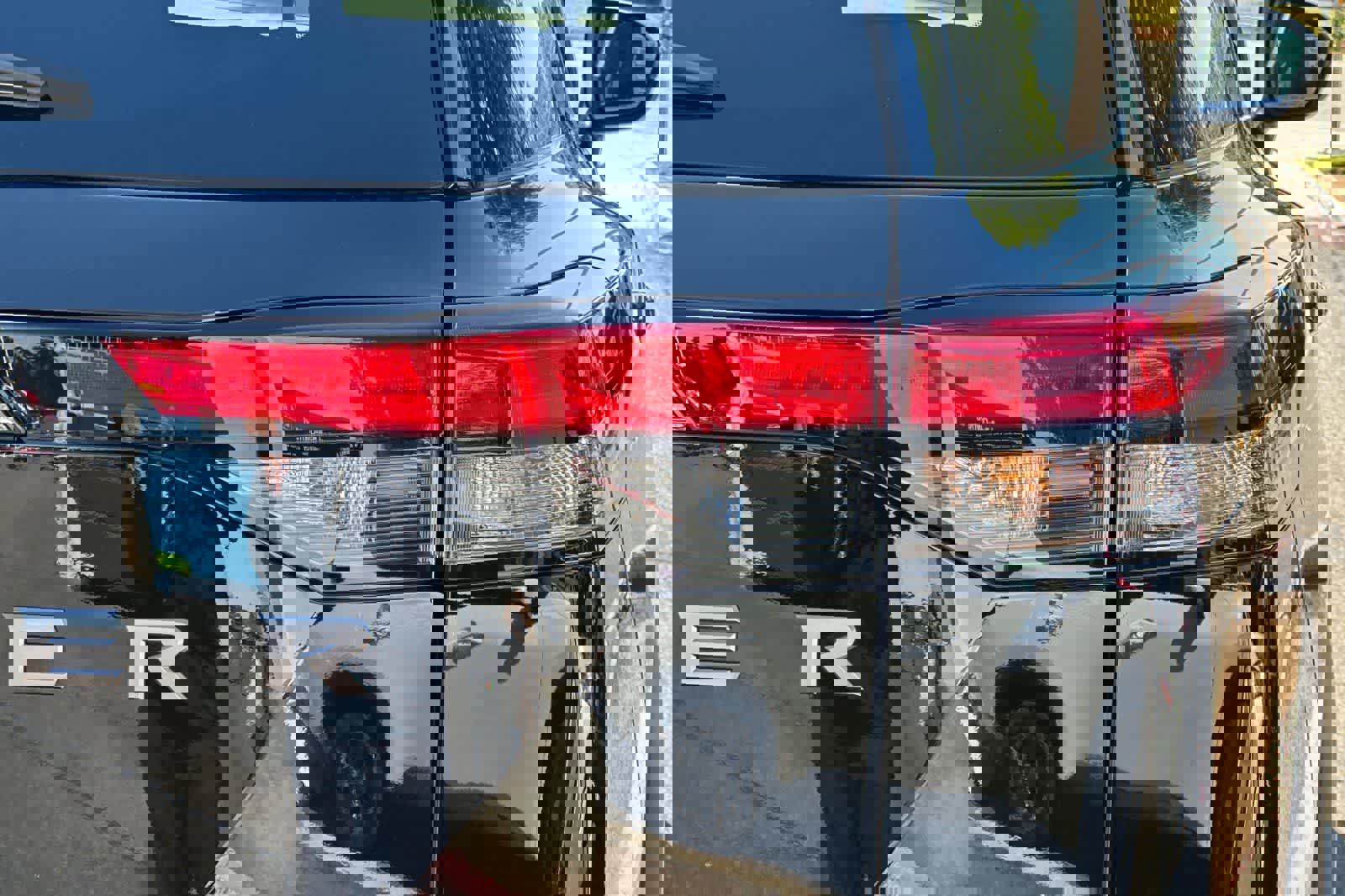 New 2026 Nissan Pathfinder SV FWD image 34