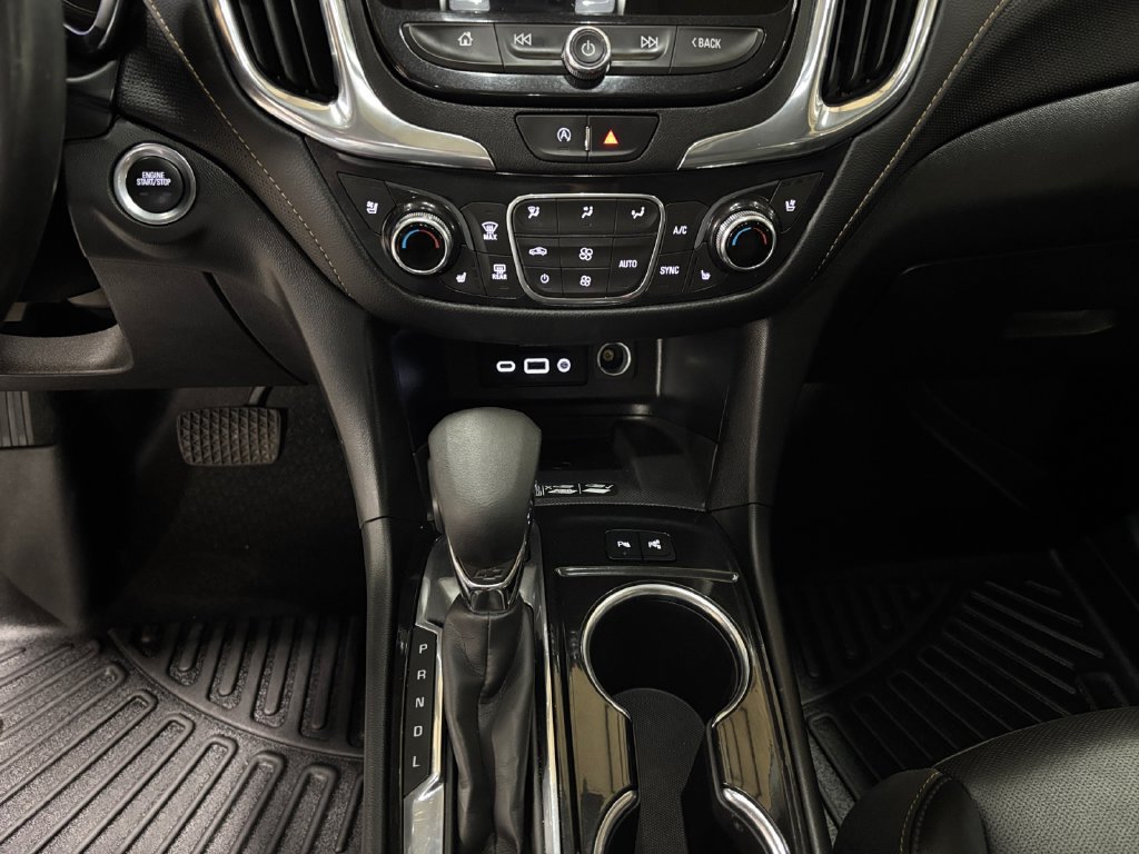 Used 2022 Chevrolet Equinox Premier AWD/4WD image 12