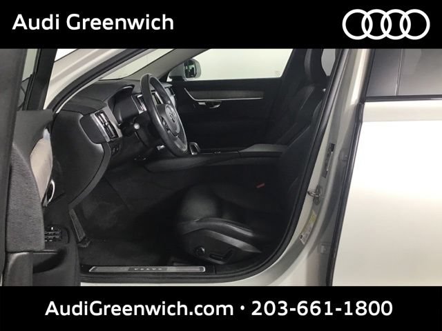 Used 2022 Volvo V90 B6 Cross Country w/ Advanced Package AWD/4WD image 9