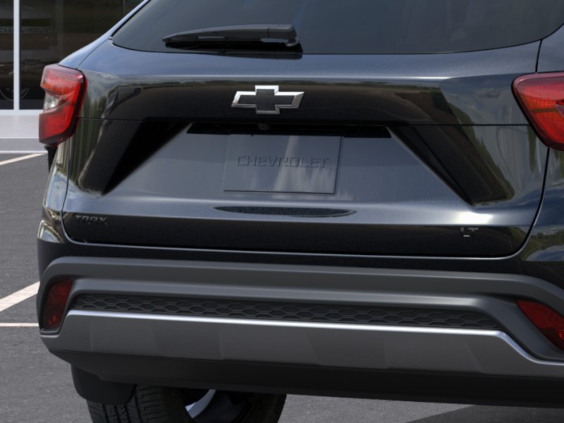 New 2026 Chevrolet Trax LT w/ Sunroof Package FWD image 39