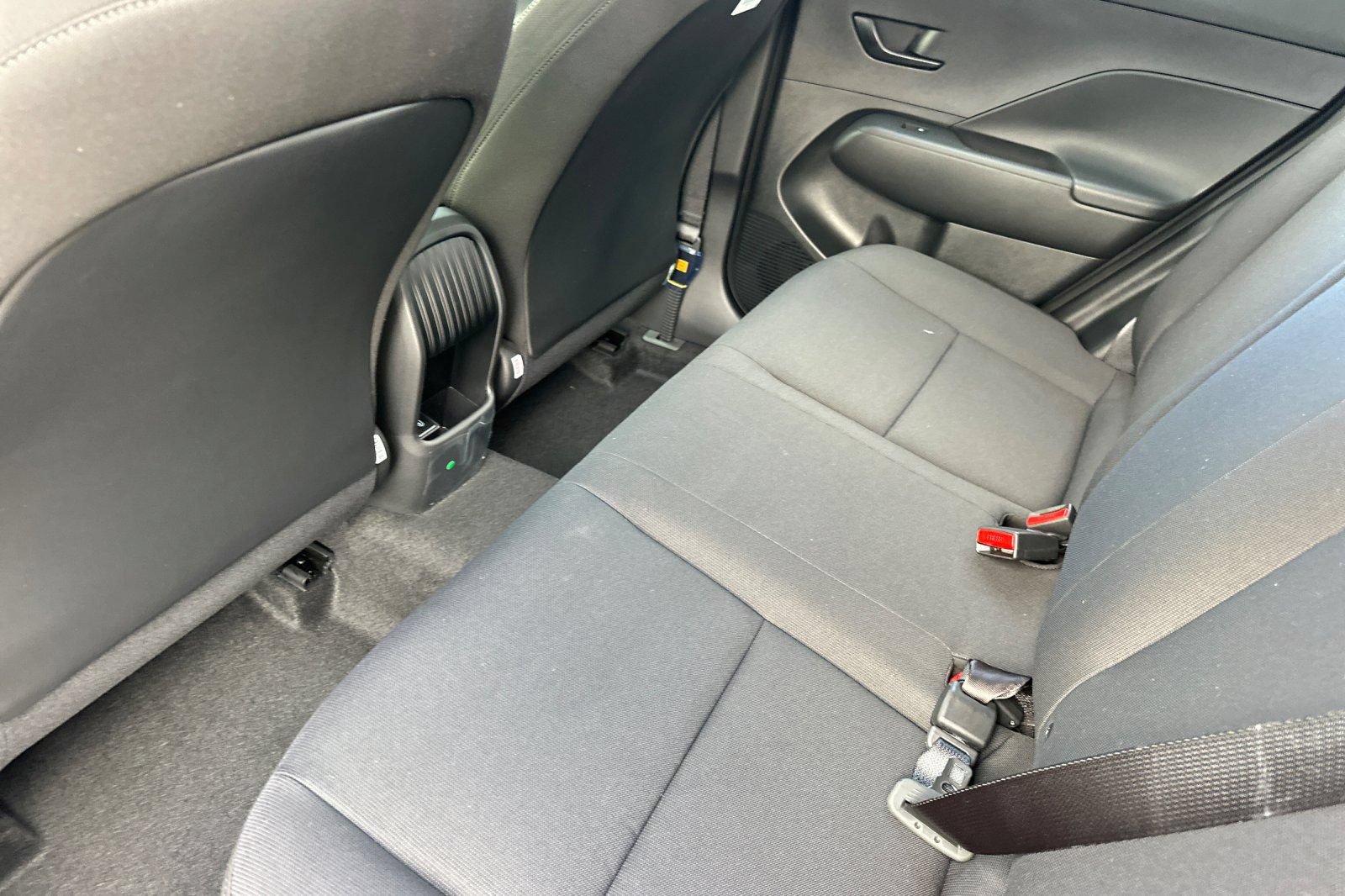 Used 2026 Hyundai Kona SE FWD image 11
