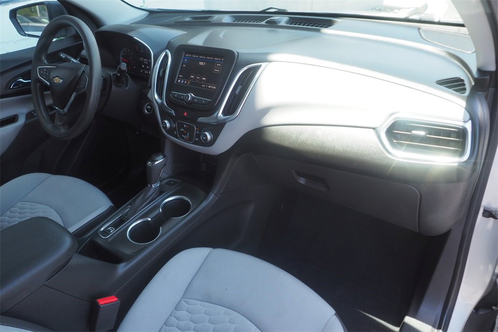 Used 2021 Chevrolet Equinox LS w/ LS Convenience Package image 25