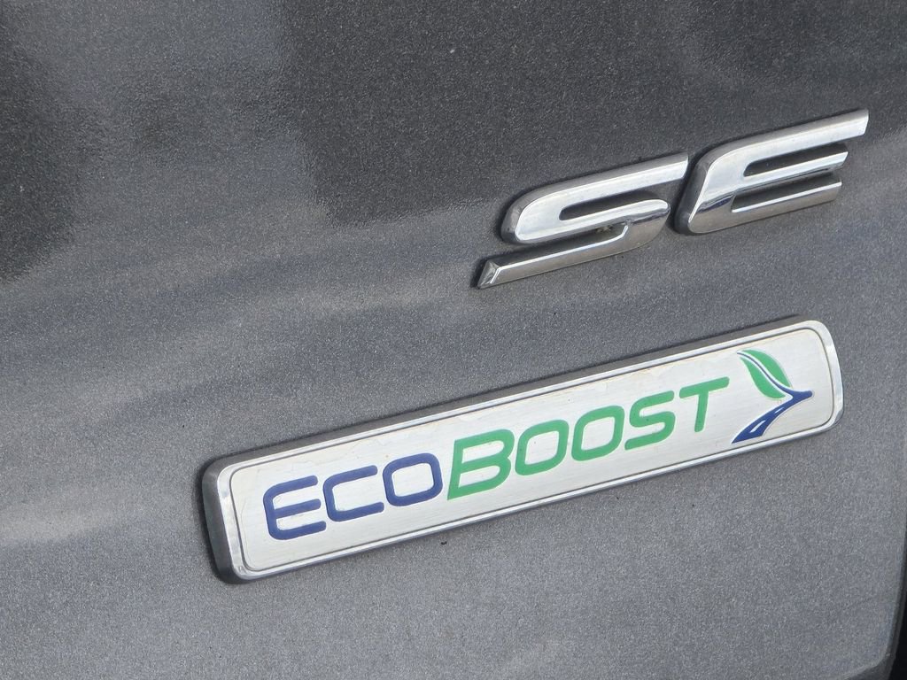 Used 2018 Ford Fusion SE w/ Fusion SE Technology Package image 4