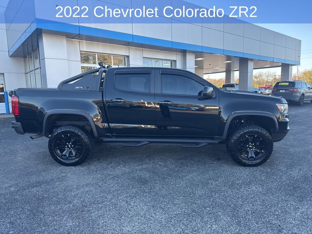 Used 2022 Chevrolet Colorado ZR2 w/ ZR2 Midnight Special Edition image 2