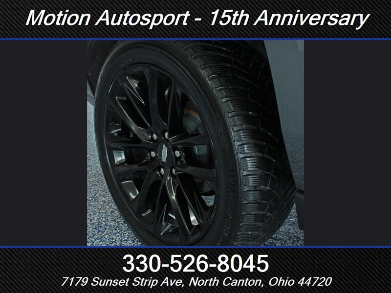 Used 2020 Cadillac Escalade Luxury w/ Escalade Sport Edition AWD/4WD image 40