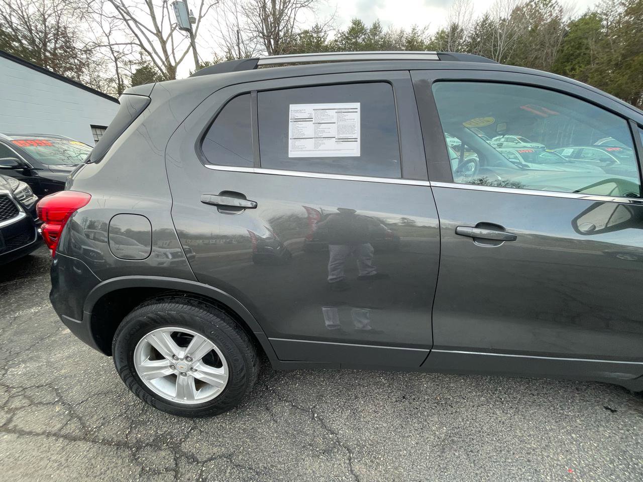 Used 2019 Chevrolet Trax LT image 10