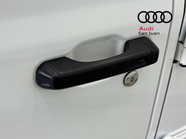 Used 2025 Jeep Wrangler Rubicon image 8