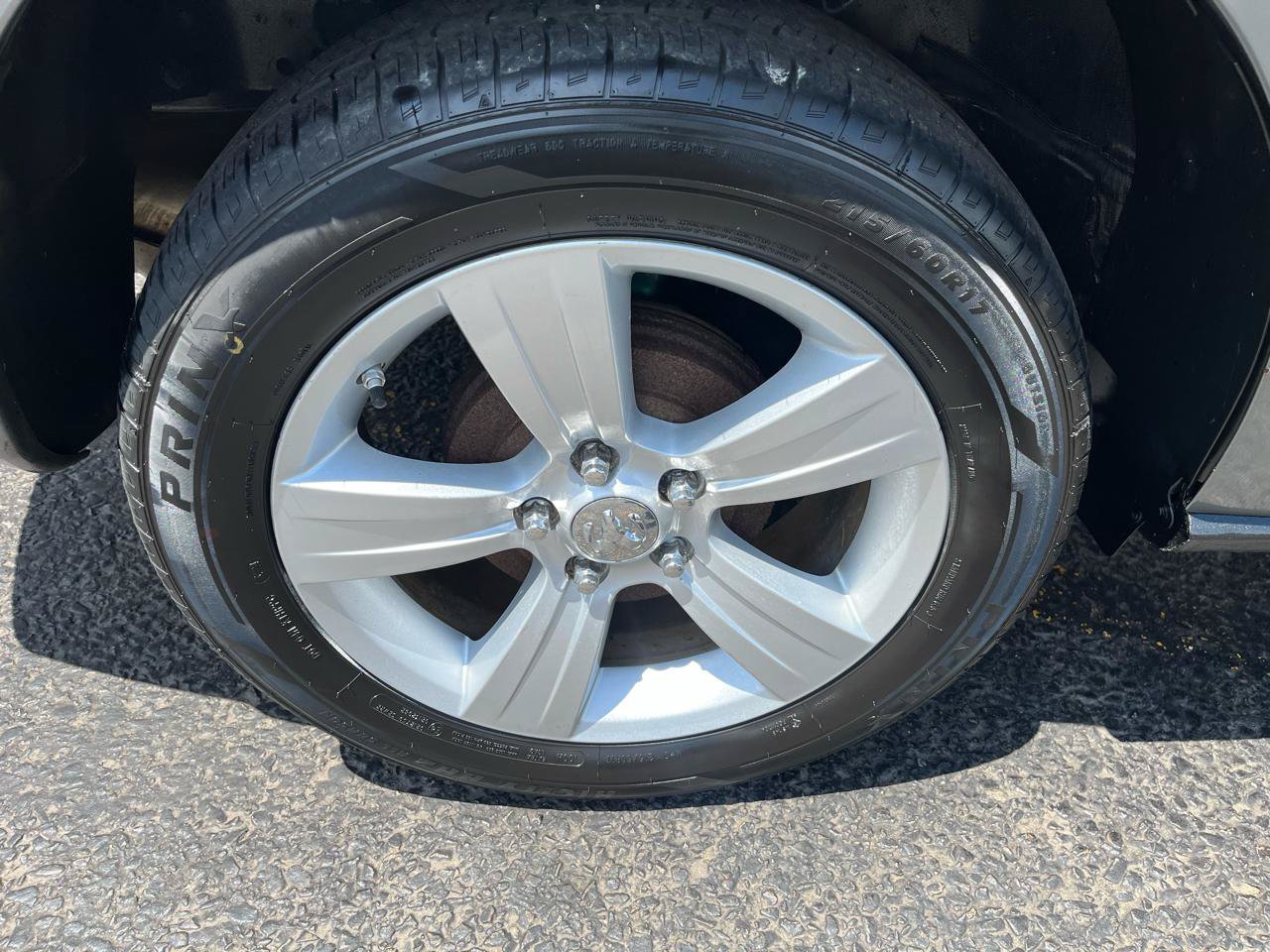 Used 2011 Dodge Caliber Mainstreet FWD image 12