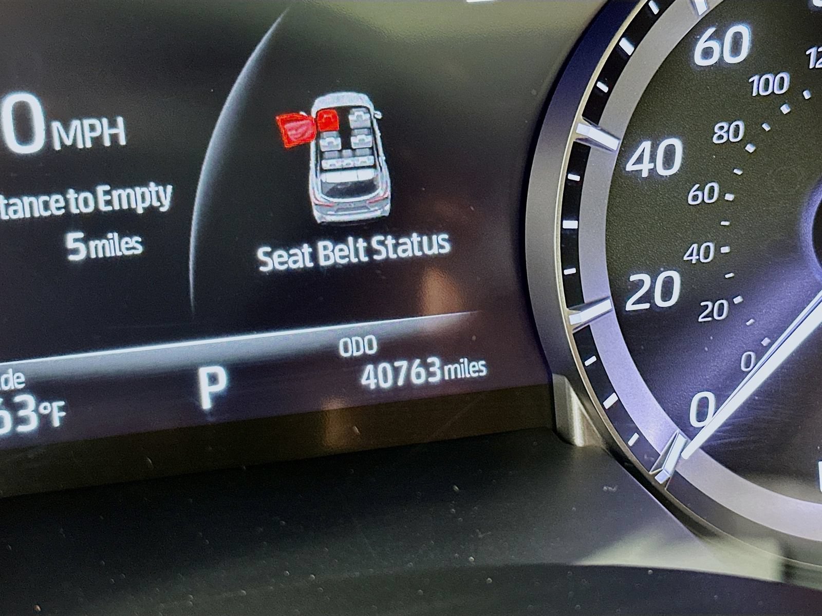 Used 2023 Toyota Highlander XLE AWD/4WD image 12